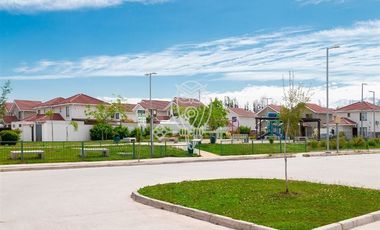 Casa en Arriendo en Sector San Leon IX