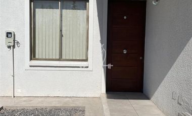 Casa en Arriendo en Sector San Leon IX