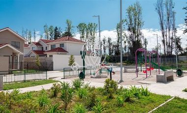 Casa en Arriendo en Sector San Leon IX