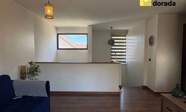 Casa en Arriendo en Valenzuela Puelma 10167