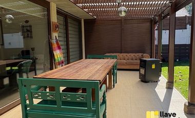 Casa en Arriendo en Valenzuela Puelma 10167