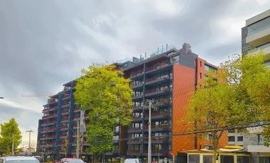 Local Comercial en Arriendo en Avenida Las Condes con Padre Hurtado