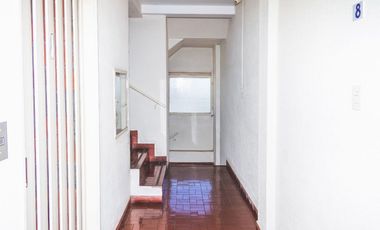 SE VENDE SEMIPISO 2 DOR Y COCHERA 9 DE JULIO 1800