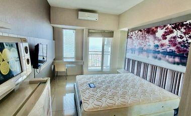 DISEWAKAN APARTEMEN ORCHARD STUDIO FULL FURNISH LT 37 PAKUWON MALL