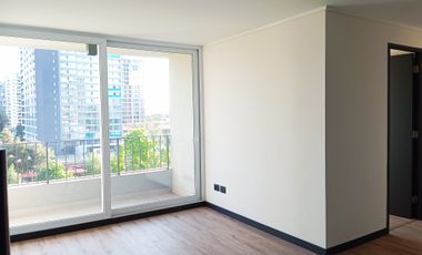 ARRIENDO CON ESTACIONAMIENTO  DEPARTAMENTO MACUL