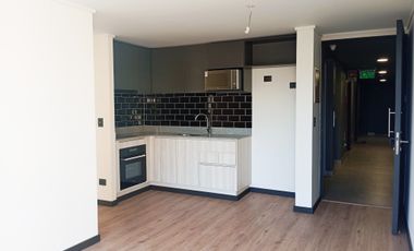 ARRIENDO CON ESTACIONAMIENTO  DEPARTAMENTO MACUL