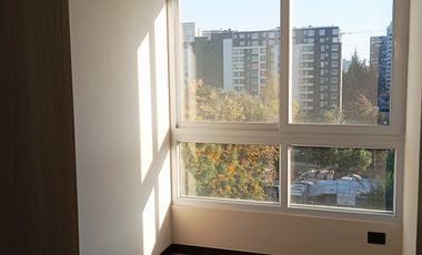 ARRIENDO CON ESTACIONAMIENTO  DEPARTAMENTO MACUL