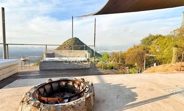 Casa en Arriendo en Av. El Valle