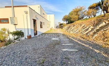 Casa en Arriendo en Av. El Valle