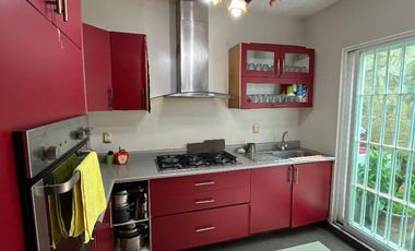 Casa en Venta en Tuxtla Gutiérrez, Chiapas, Col. Atenas