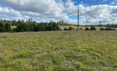 VENTA PARCELA CON ACCESO A RIO