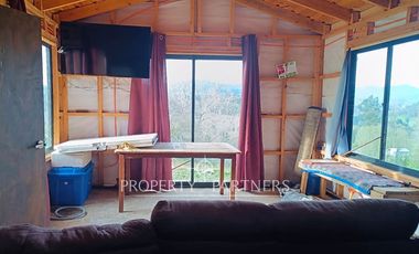 ¡Oportunidad! Parcela y Casa en Construcción en Panguipulli  vista Volcán