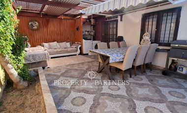 Oportunidad casa en venta en Av. Estadio.