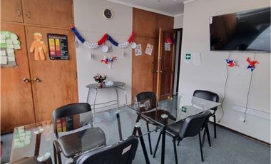 Oficina en Arriendo en Edificio Club Alemán