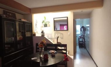 Casa en Venta en Fracc Los Heroes Tecamac, Tecamac, Estado de Mexico