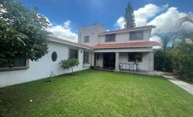 Casa sola en venta en Lomas de Cocoyoc, Atlatlahucan, Morelos