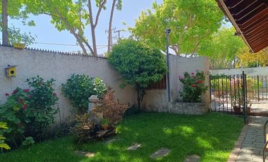 CASA EN VENTA, 5D 3B, PLAZA OSSANDON, SIMON BOLIVAR