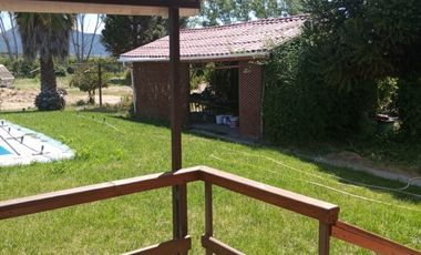 LAGO RAPEL, LAS CABRAS