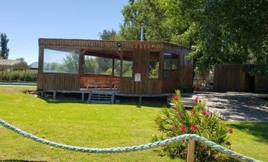 LAGO RAPEL, LAS CABRAS