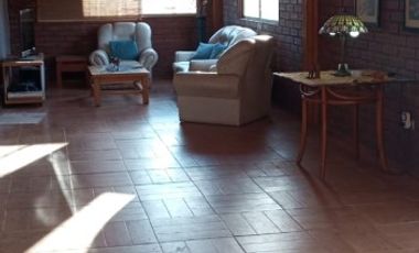 LAGO RAPEL, LAS CABRAS