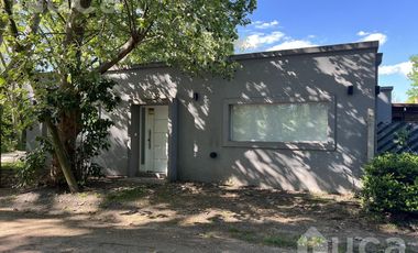 VENTA | CASA Moderna 3 DORM c/Jardin, B. Semicerrado SIN EXPENSAS | Garin casi Maschwitz