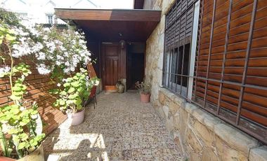 CASA 5 AMBIENTES VENTA EN Pastor Ferreyra 3440  (REMEDIOS DE ESCALADA)