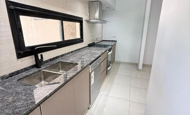 Hermosa casa a estrenar de 3 dormitorios + escritorio en barrio privado Divisadero, YB, apta crédito