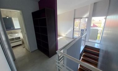 Venta PH 2 ambientes con cochera en Olivos
