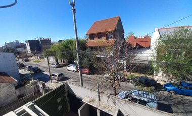 Venta PH 2 ambientes con cochera en Olivos