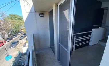 Venta PH 2 ambientes con cochera en Olivos