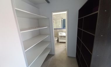 Venta PH 2 ambientes con cochera en Olivos