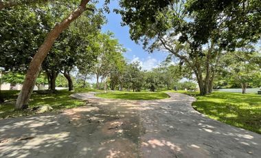 CASA EN VENTA DE UN NIVEL, Privada Parque Central al Norte de Mérida Yucatán