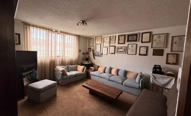 Casa en venta con uso de suelo comercial