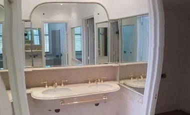 Venta de casa 5 amabientes en Belgrano R