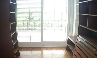 Venta de casa 5 amabientes en Belgrano R
