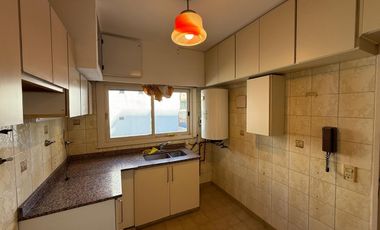 Departamento tres ambientes en Alquiler en Wilde Centro