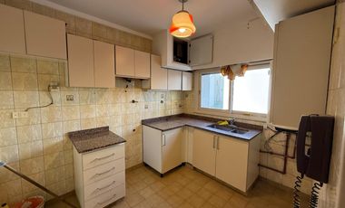 Departamento tres ambientes en Alquiler en Wilde Centro
