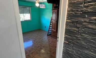 Departamento en venta - 3 Dormitorios 1 Baño - Longchamps