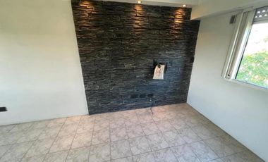 Departamento en venta - 3 Dormitorios 1 Baño - Longchamps