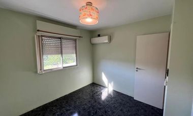 Departamento en venta - 3 Dormitorios 1 Baño - Longchamps