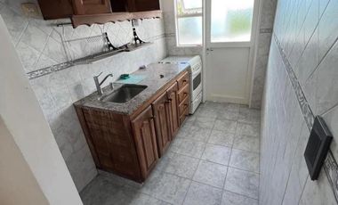 Departamento en venta - 3 Dormitorios 1 Baño - Longchamps