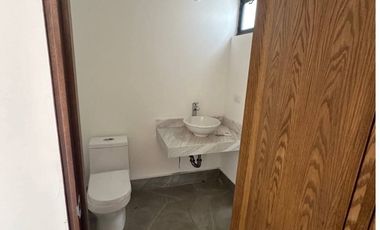 BAJA DE PRECIO !!!!! Casa Renta Bosques de las Misiones