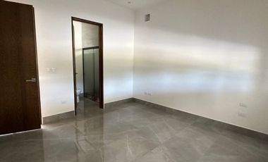 BAJA DE PRECIO !!!!! Casa Renta Bosques de las Misiones