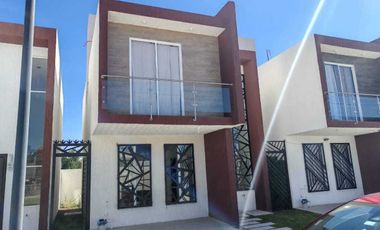 casa en venta 3 recamaras con alberca