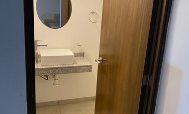 🏡 ¡Bella casa semiamueblada en Renta al Norte de Mérida!