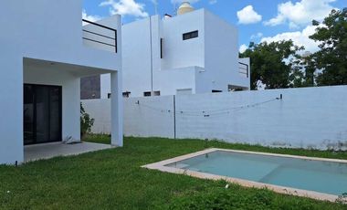 🏡 ¡Bella casa semiamueblada en Renta al Norte de Mérida!