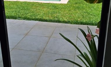 🏡 ¡Bella casa semiamueblada en Renta al Norte de Mérida!