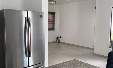 🏡 ¡Bella casa semiamueblada en Renta al Norte de Mérida!