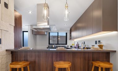 Casas en venta Zona Campanario Norte Villa Magna. Modelo Caoba