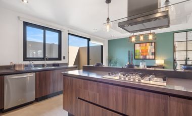 Casas en venta Zona Campanario Norte Villa Magna. Modelo Magnolia